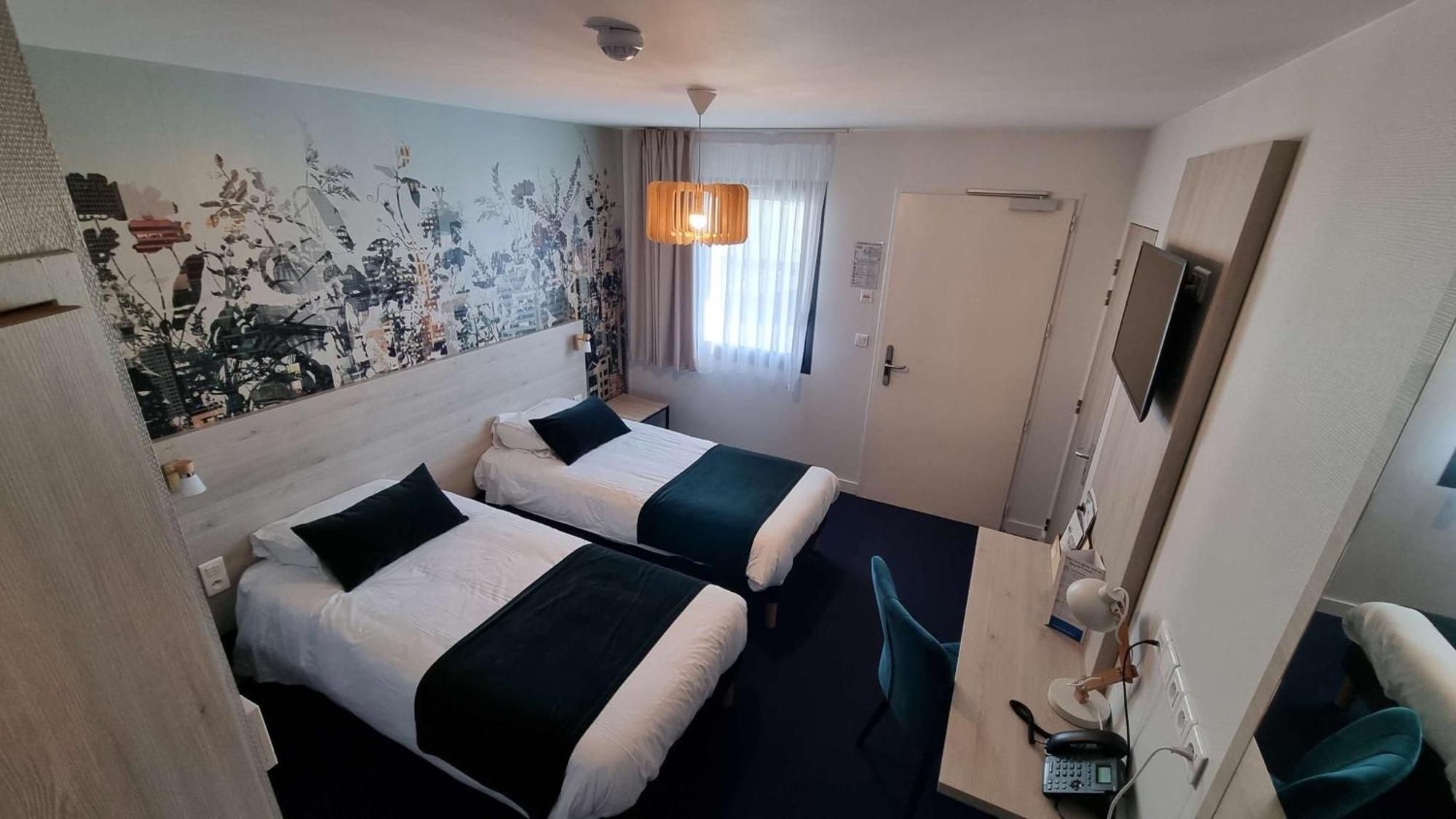 Brit Hotel Au Pays De Vitre Etrelles Exterior photo