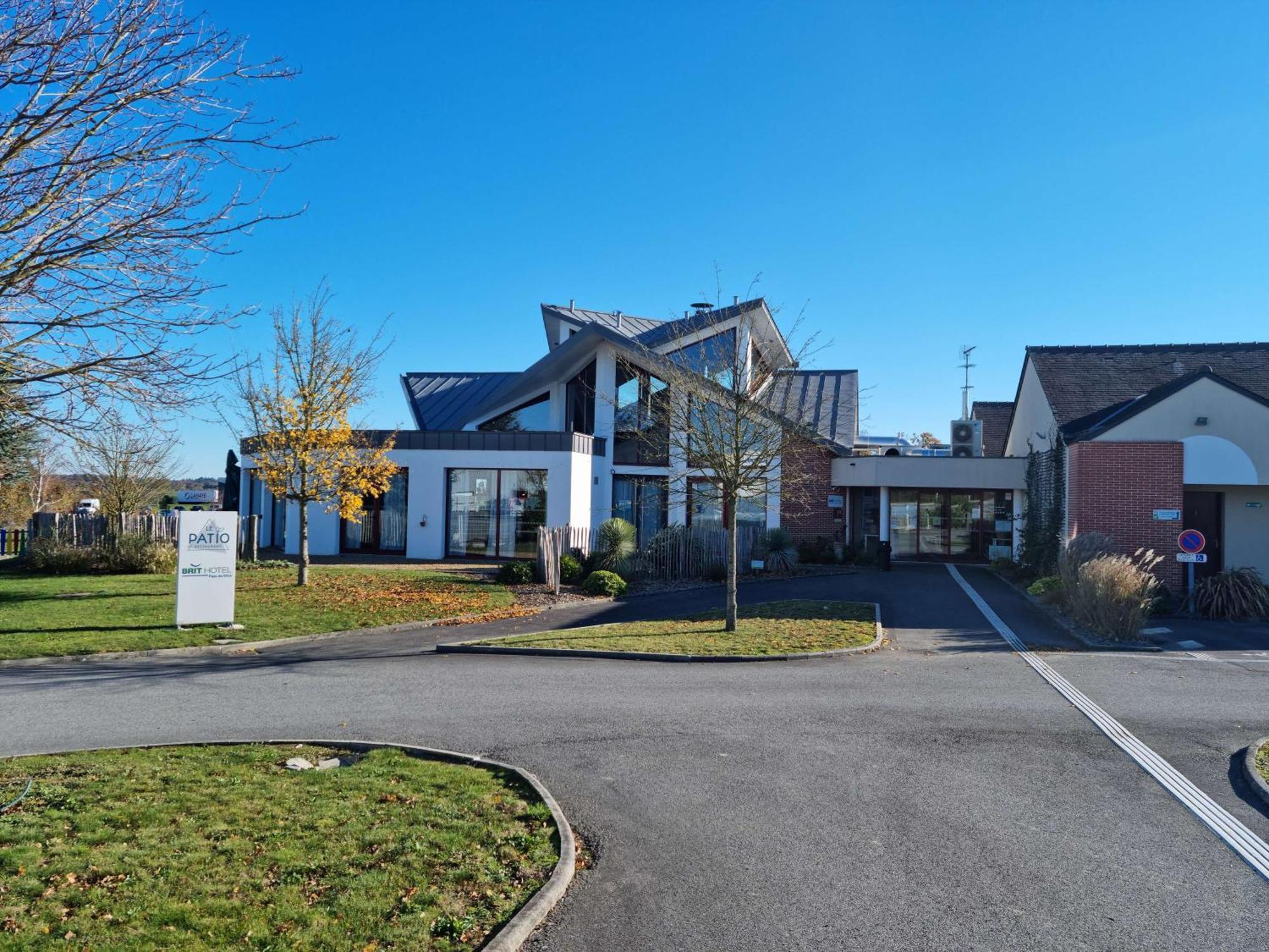 Brit Hotel Au Pays De Vitre Etrelles Exterior photo